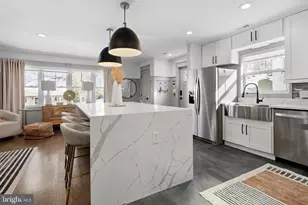 2813 James Dr, Alexandria, VA 22303 - Photo 6