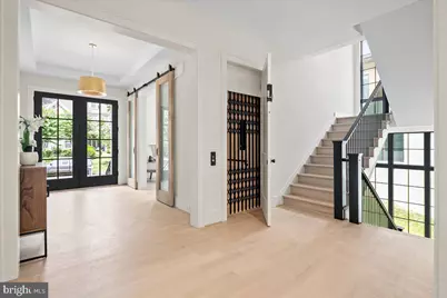 7011 Elizabeth Drive, McLean, VA 22101 - Photo 10