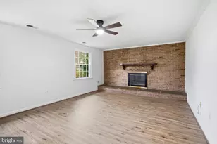 9307 Shari Dr, Fairfax, VA 22032 - Photo 12