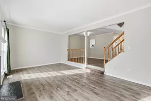 6739 Rockledge Pl, Centreville, VA 20121 - Photo 10