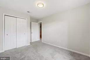 6739 Rockledge Pl, Centreville, VA 20121 - Photo 22