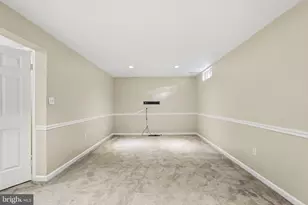 6739 Rockledge Pl, Centreville, VA 20121 - Photo 32