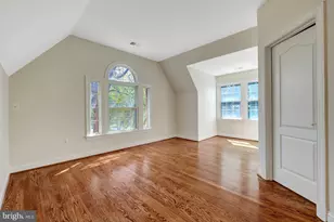 9906 Hessick Ct, Great Falls, VA 22066 - Photo 42