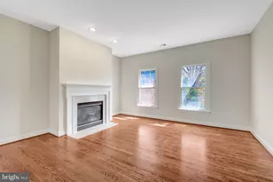 9906 Hessick Ct, Great Falls, VA 22066 - Photo 26