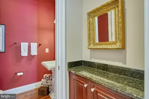 6739 Darrells Grant Pl, Falls Church, VA 22043 - Photo 32