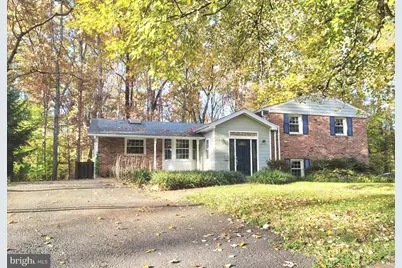 4962 Sabra Lane, Annandale, VA 22003 - Photo 2