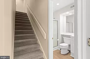 10124 Captain Hickory Pl, Great Falls, VA 22066 - Photo 62