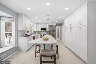 9930 S Park Cir, Fairfax Station, VA 22039 - Photo 14