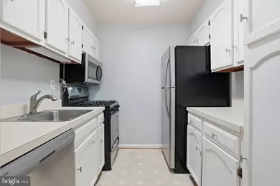 5902 Cove Landing Road #203, Burke, VA 22015 - Photo 6