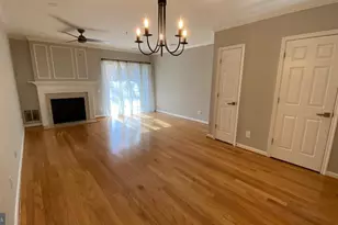 12635 Fair Crest Ct, Fairfax, VA 22033 - Photo 4