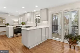 3826 Beech Down Dr, Chantilly, VA 20151 - Photo 8