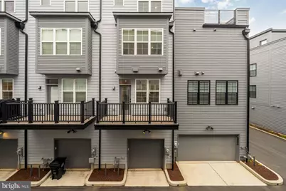 11246 Faraday Park Drive, Reston, VA 20190 - Photo 38