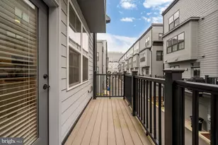 11246 Faraday Park Dr., Reston, VA 20190 - Photo 10