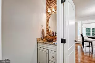 3813 Wheatgrain Ln, Fairfax, VA 22033 - Photo 18