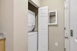 1851 Stratford Park Pl, Reston, VA 20190 - Photo 12
