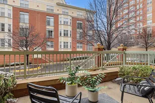 1851 Stratford Park Pl, Reston, VA 20190 - Photo 2