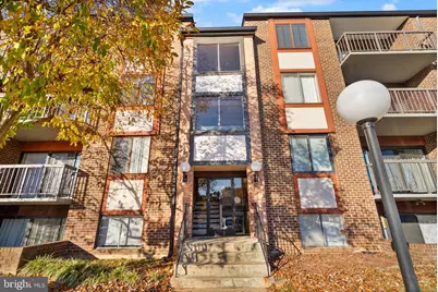 9728 Kingsbridge Drive #302, Fairfax, VA 22031 - Photo 1