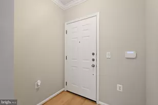 13048 Cabin Creek Rd, Herndon, VA 20171 - Photo 10