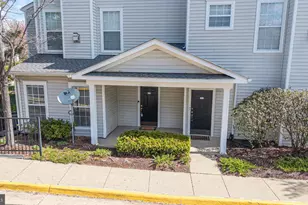 13048 Cabin Creek Rd, Herndon, VA 20171 - Photo 4