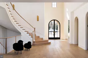 8634 Overlook Rd, McLean, VA 22102 - Photo 10