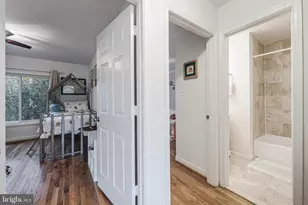 2002 Golf Course Dr, Reston, VA 20191 - Photo 20