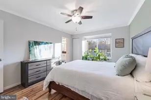 2002 Golf Course Dr, Reston, VA 20191 - Photo 28