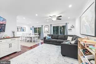 2002 Golf Course Dr, Reston, VA 20191 - Photo 8