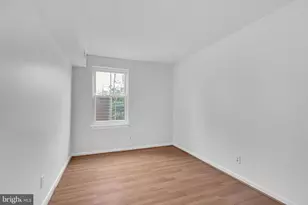 11637 Stoneview Square, Reston, VA 20191 - Photo 24