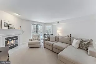 11426 Hollow Timber Ct, Reston, VA 20194 - Photo 34