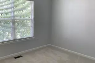 8836 Ashgrove House Ln, Vienna, VA 22182 - Photo 18