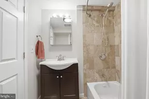 5955 Edgewood Ln, Alexandria, VA 22310 - Photo 32