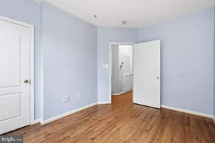 11598 Cavalier Landing Ct, Fairfax, VA 22030 - Photo 24