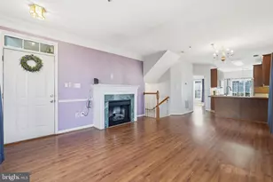 11598 Cavalier Landing Ct, Fairfax, VA 22030 - Photo 4