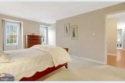 8705 Side Saddle Road, Springfield, VA 22152 - Photo 32