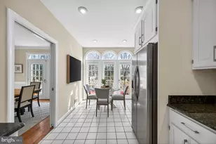 2143 Wolftrap Ct, Vienna, VA 22182 - Photo 18