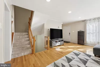 5826 Westwater Court, Centreville, VA 20121 - Photo 4