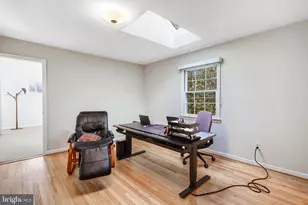 9232 Forest Haven Dr, Alexandria, VA 22309 - Photo 26