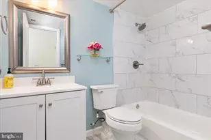 9710 Kingsbridge Dr, Fairfax, VA 22031 - Photo 22