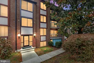 9710 Kingsbridge Dr, Fairfax, VA 22031 - Photo 1