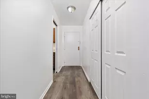 9710 Kingsbridge Dr, Fairfax, VA 22031 - Photo 14