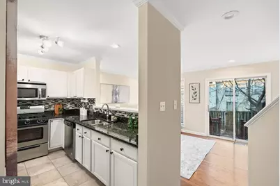 6102 Kendra Way, Centreville, VA 20121 - Photo 10