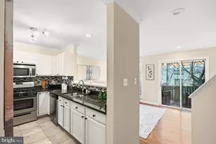 6102 Kendra Way, Centreville, VA 20121 - Photo 10