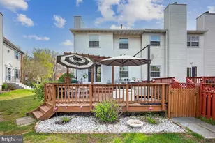 7136 Lake Cove Dr, Alexandria, VA 22315 - Photo 26