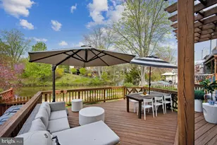 7136 Lake Cove Dr, Alexandria, VA 22315 - Photo 24