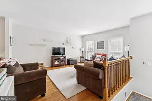 4026 Nicholas Ct, Fairfax, VA 22033 - Photo 4