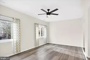 9518 Miranda Ct, Fairfax, VA 22031 - Photo 12