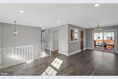 12016 Trossack Road, Herndon, VA 20170 - Photo 6