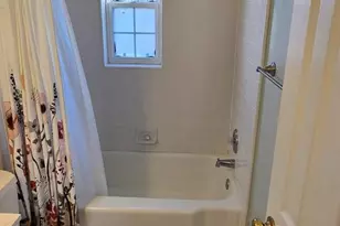 2301 Farrington Ave, Alexandria, VA 22303 - Photo 8