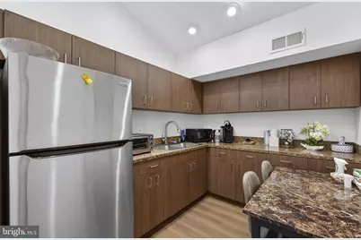 10132 Colvin Run Road #H & G, Great Falls, VA 22066 - Photo 22