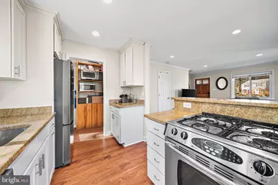 5873 Blaine Drive, Alexandria, VA 22303 - Photo 6